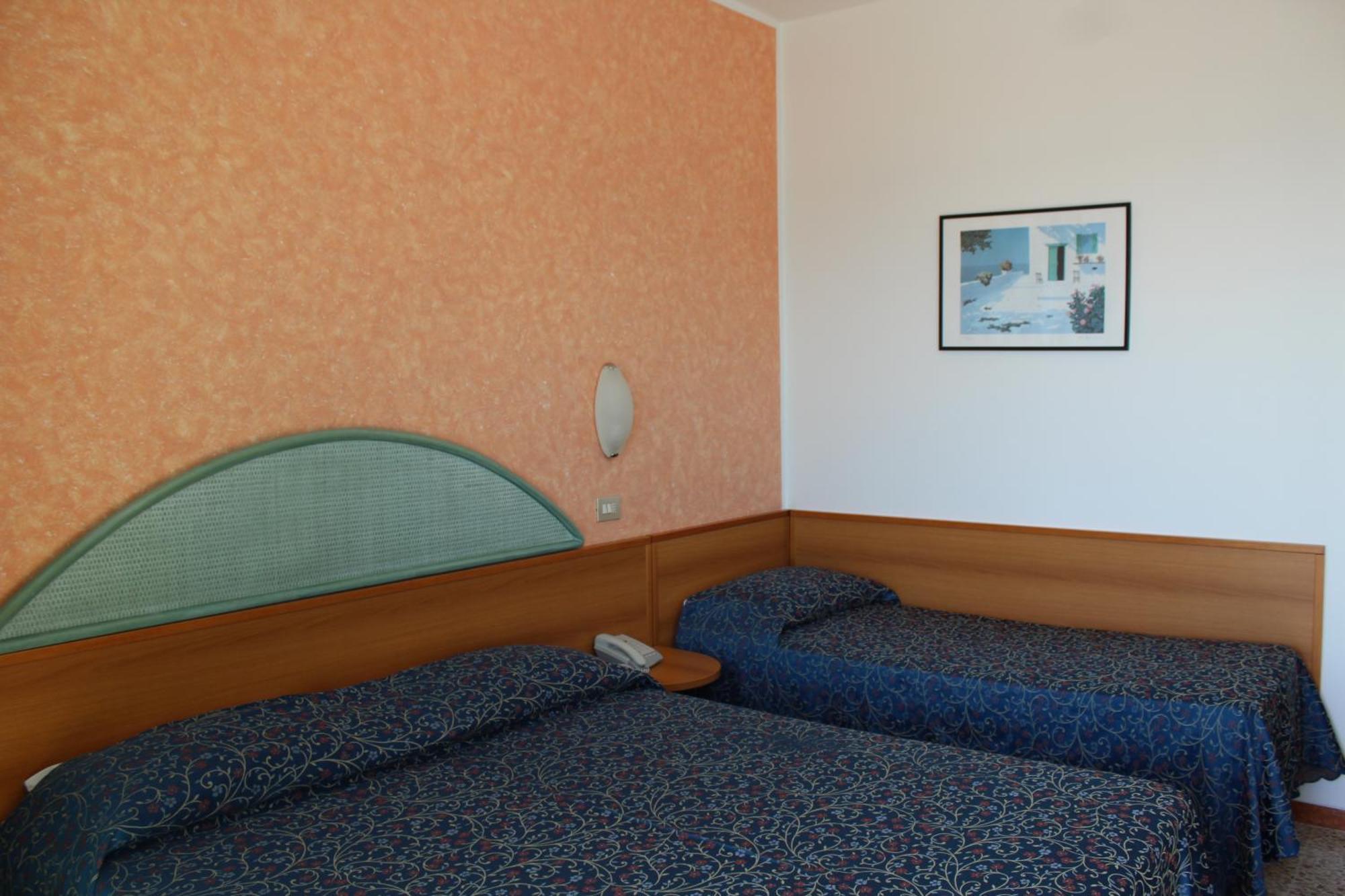 Abahotel Milano Marittima Exterior foto